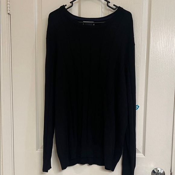Club Room Other - Club Room Classic Black Crewneck Sweater